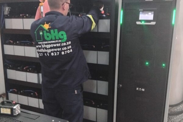 How Battery Testing Prevents Power Failures