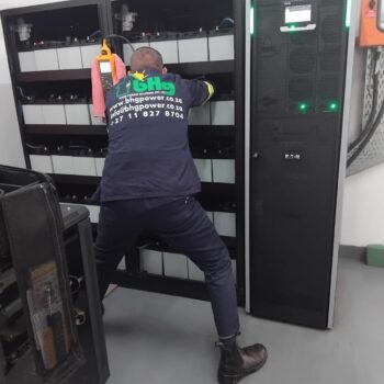 Warning Signs Your UPS Batteries Are About to Fail